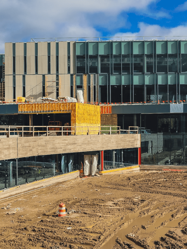 learning-commons-exterior-construction-october-2021